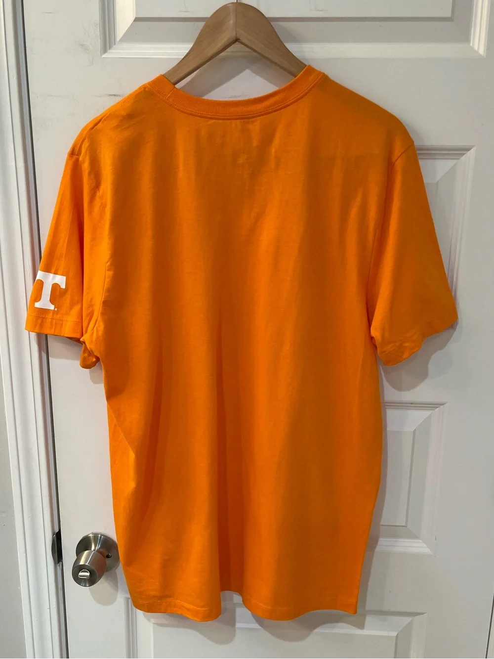 NWT Nike Tennessee Volunteers Orange Campus Mascot T-Shirt‎ Mens Size Large